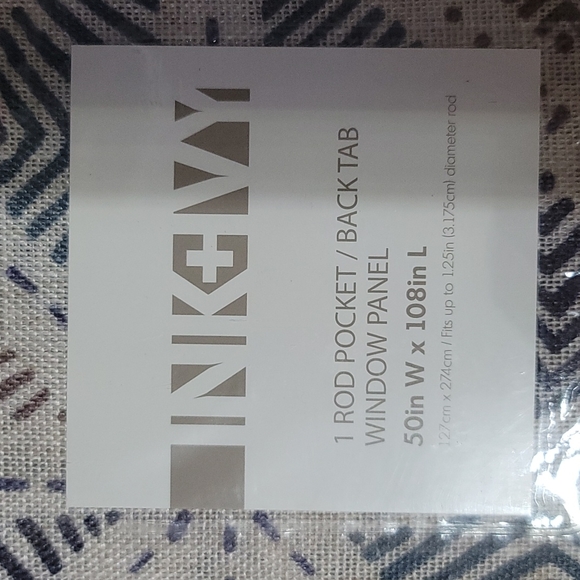 Ink + Ivy curtain set (2 panels) - Picture 3 of 4